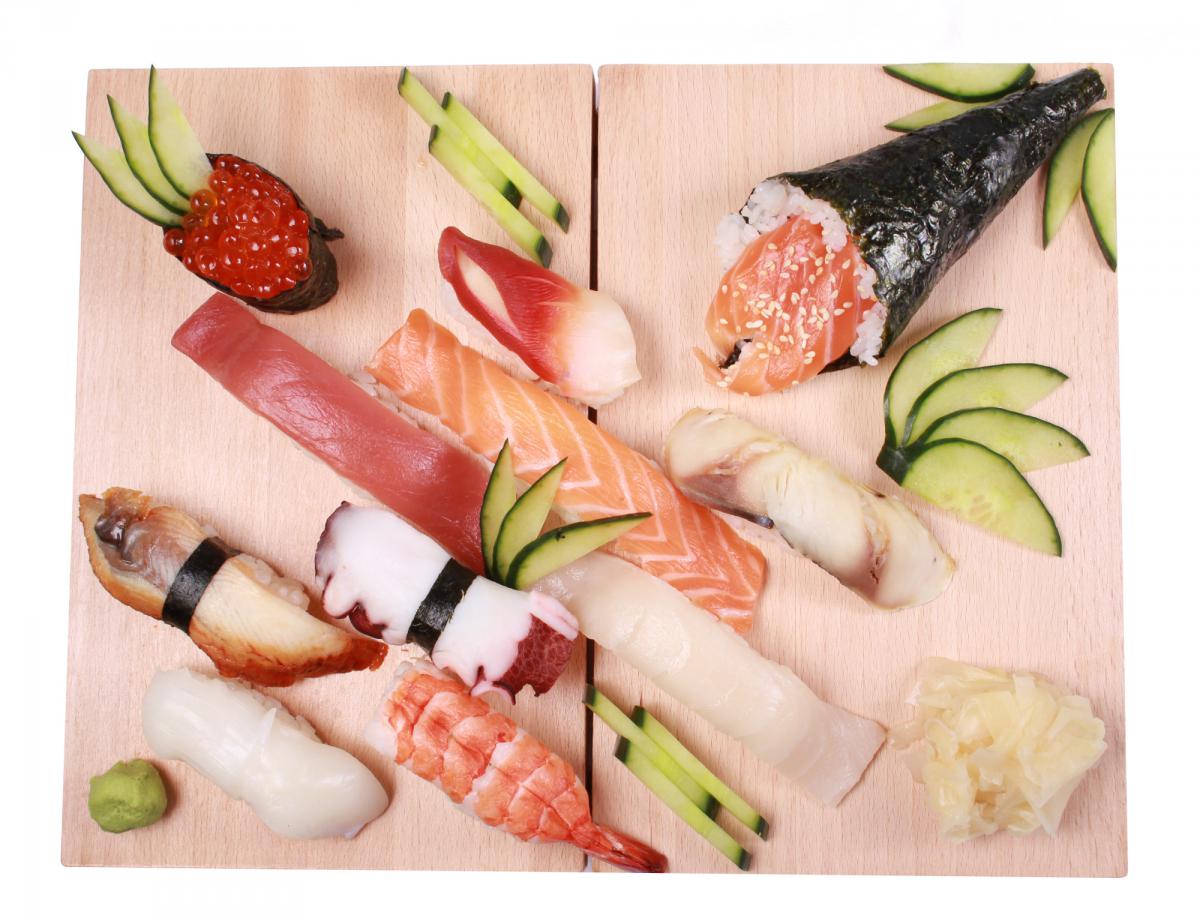 tokujo sushi set
