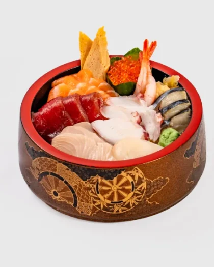 Chirashi sushi don