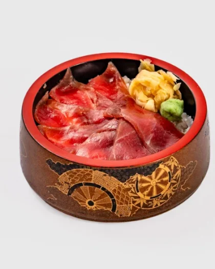 Maguro sushi don